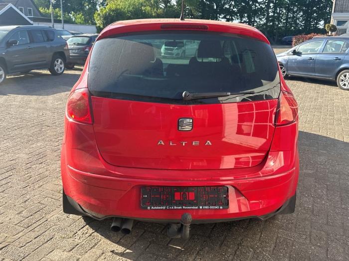 Seat Altea 1.8 TFSI 16V Épave (2010, Rouge)