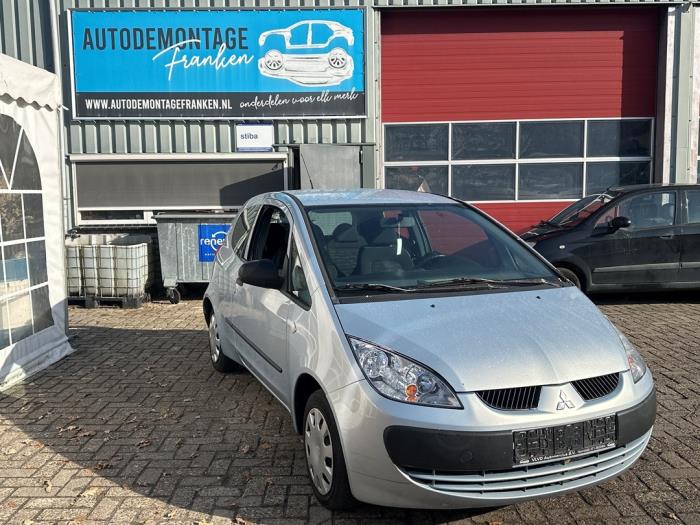 Mitsubishi Colt 1.1 12V Salvage vehicle (2006, Blue)
