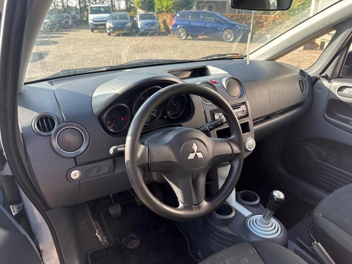 Mitsubishi Colt 1.1 12V Salvage vehicle (2006, Blue)