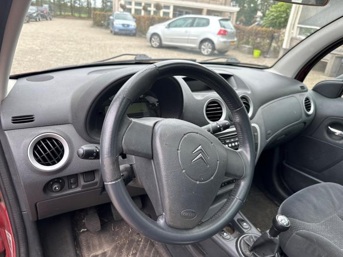 Citroen C3 1.4 16V Sensodrive Schrottauto (2006, Rot)
