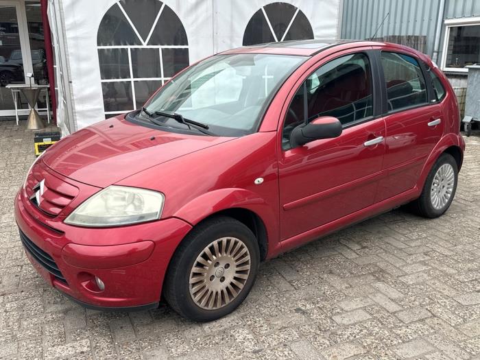 Citroen C3 1.4 16V Sensodrive Schrottauto (2006, Rot)