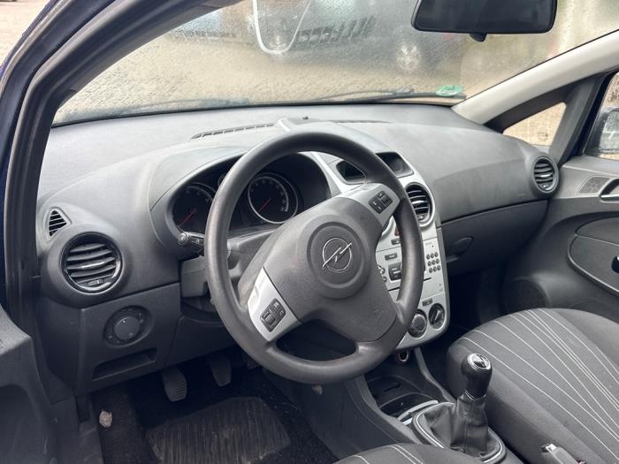 Opel Corsa D 1.2 16V Skrotfordon (2009, BLAUW)