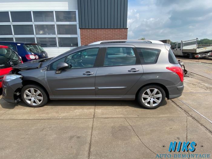 Peugeot 308 SW 1.6 16V THP 150 Salvage vehicle (2009, Gray)