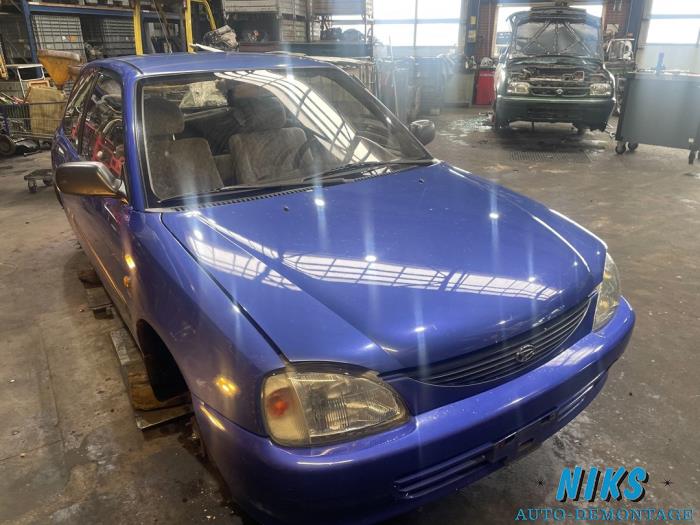 Daihatsu Charade 1.3i TX/CX 16V Salvage vehicle (2000, Blue)