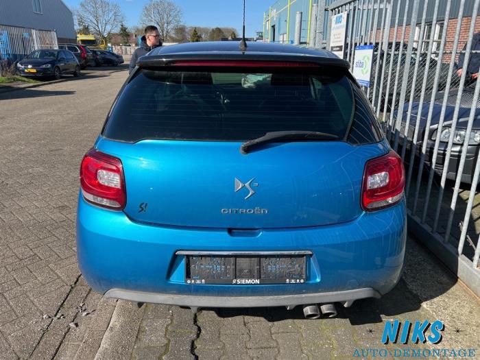 Citroen DS3 1.6 16V VTS THP 155 Épave (2012, Bleu, Noir)