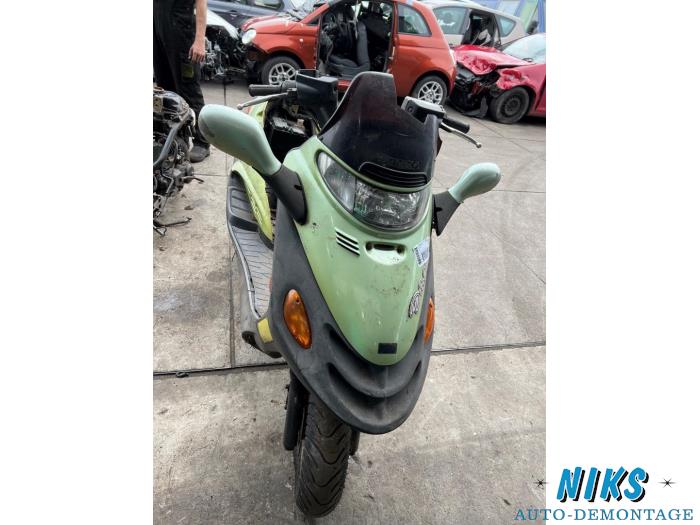 Kymco Scooter (Salvage vehicle, 2005, Granite) Niks autodemontage