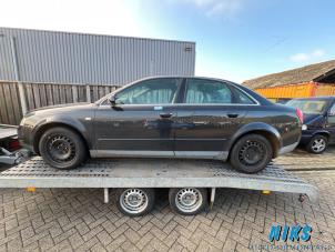 Audi A4 2.0 20V  (Salvage)