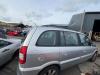 Opel Zafira 2.0 DTI 16V Vehículo de desguace (2005, Gris)