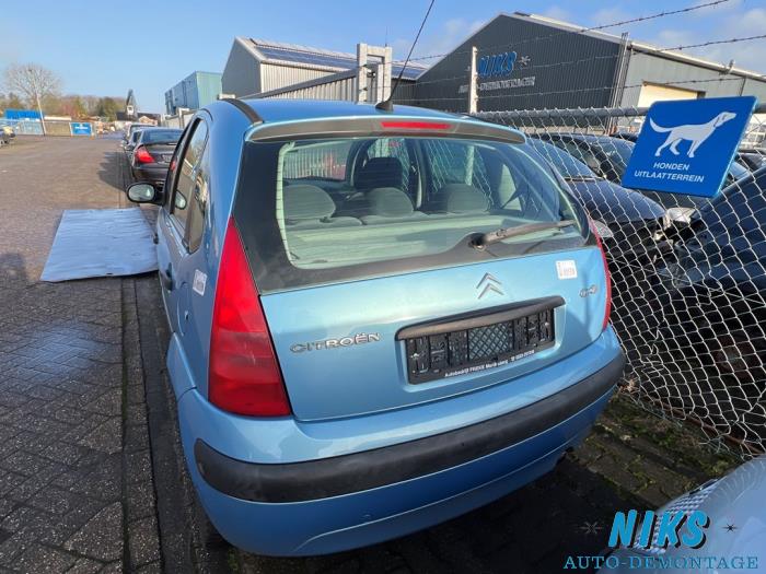 Citroen C3 1.4 Skrotfordon (2004, BLAUW)