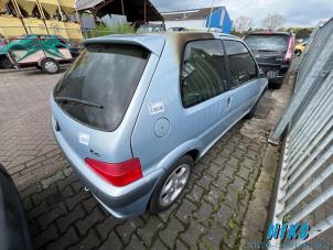 Peugeot 106 II 1.4 XN,XR,XT  (Salvage)