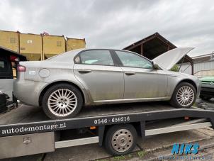 Alfa Romeo 159 2.4 JTDm 20V  (Rozbiórka)