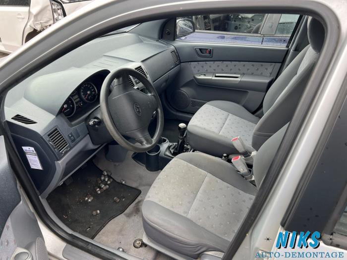 Hyundai Getz 1.1i 12V Salvage vehicle (2003, Gray)