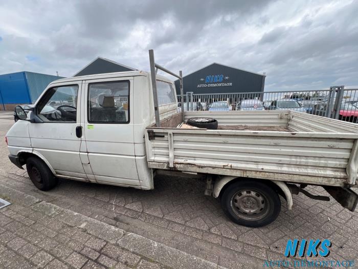 Volkswagen Transporter/Caravelle T4 1.9 D,Caravelle Skrotfordon (1994, NIET VAN TOEPASSING)