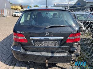 Mercedes B 2.0 B-200 CDI 16V  (Schrott)