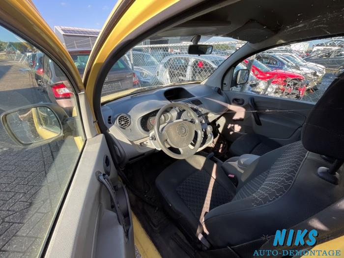 Renault Kangoo Express 1.5 dCi 85 Vehículo de desguace (2010, Granito)