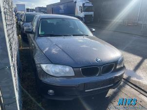 BMW 1 serie 116i 1.6 16V Épave (2005, Bleu)