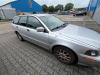 Volvo V40 2.0 16V Vehículo de desguace (2004, Gris)