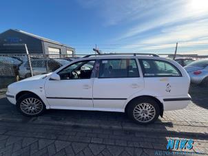 Skoda Octavia Combi 1.9 TDi 110  (Épave)