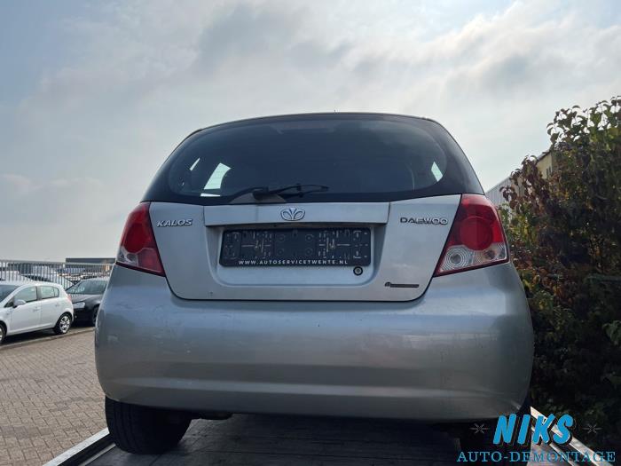 Daewoo Kalos 1.2 Skrotfordon (2003, GRIJS)