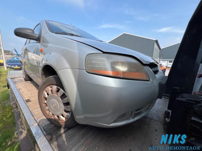 Daewoo Kalos 1.2 Skrotfordon (2003, GRIJS)