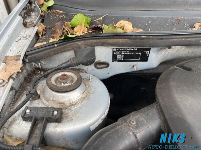 Volkswagen Polo III 1.4i 60 Schrottauto (1998, Grau)