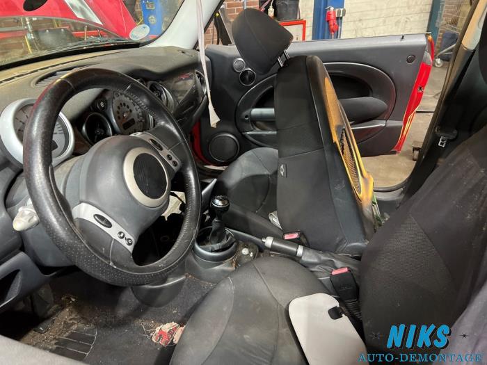 Mini Mini One/Cooper 1.6 16V Cooper Schrottauto (2005, Rot)