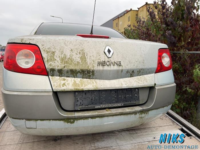 Renault Megane II CC 1.6 16V Schrottauto (2004, Grau)