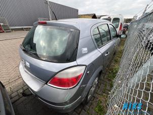 Opel Astra H 1.4 16V Twinport  (Rozbiórka)
