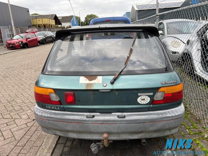 Toyota Starlet 1.3 Friend,XLi 12V Vehículo de desguace (1993, Verde)
