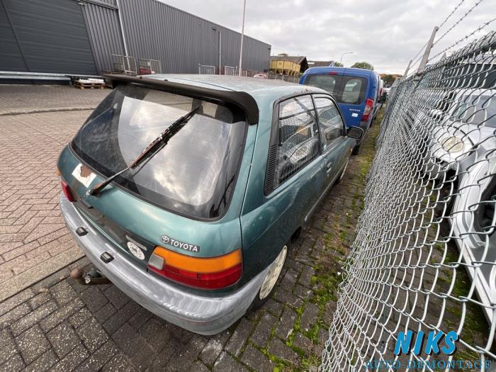 Toyota Starlet 1.3 Friend,XLi 12V Vehículo de desguace (1993, Verde)