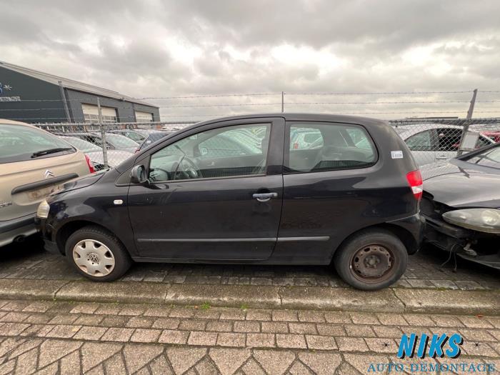 Volkswagen Fox 1.2 Skrotfordon (2005, ZWART)