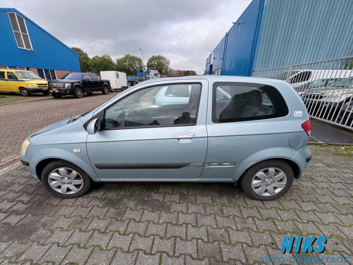 Hyundai Getz 1.3i 12V Skrotfordon (2004, BLAUW)