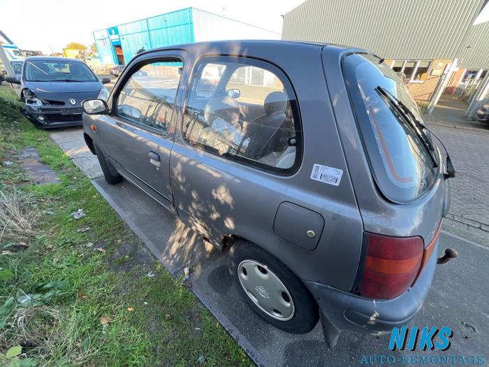 Nissan Micra 1.0 L,LX 16V Skrotfordon (1993, GRIJS)