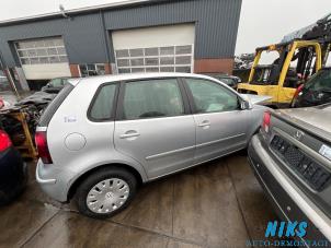 Volkswagen Polo IV 1.4 16V 75  (Épave)