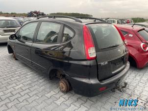 Daewoo Tacuma 2.0 16V Épave (2003, Noir)