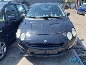 Smart Forfour 1.1 12V Samochód złomowany (2004, Czarny)