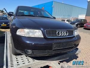 Audi A4 1.6 Vehículo de desguace (2000, Azul)
