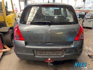 Suzuki Swift 1.3 VVT 16V Vehículo de desguace (2008, Gris)