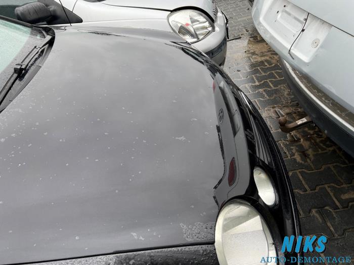 Volkswagen Polo IV 1.4 16V 75 Vehículo de desguace (2004, Negro)