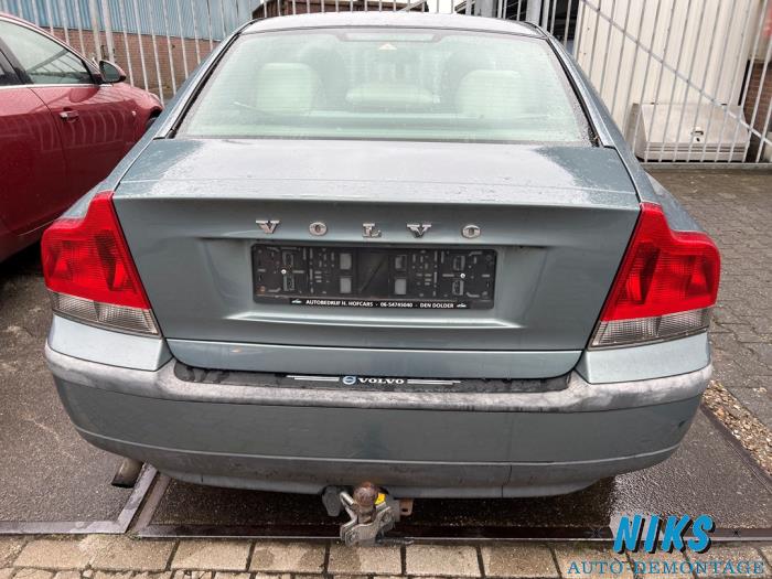 Volvo S60 I 2.4 20V 170 Vehículo de desguace (2002, Verde)