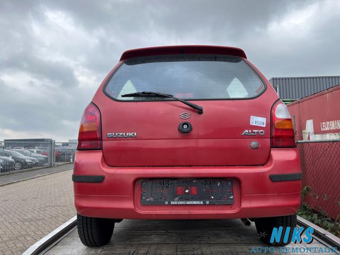 Suzuki Alto 1.1 16V Vehículo de desguace (2004, Rojo)
