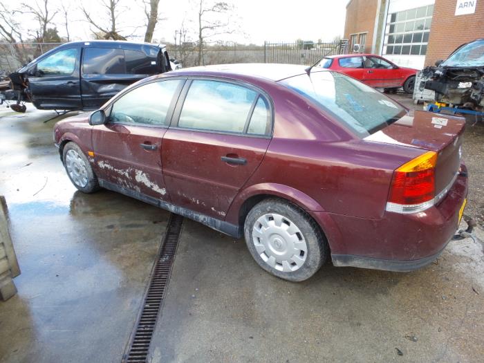 Opel Vectra C 1.8 16V Épave (2002, Rouge)