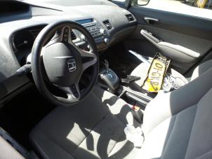 Honda Civic 1.3 Hybrid Samochód złomowany (2008, Szary)
