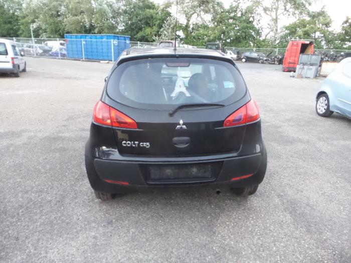 Mitsubishi Colt Épave (2007, Noir)