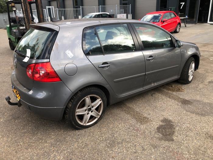 Volkswagen Golf V 1.4 TSI 122 16V Skrotfordon (2008, GRIJS)