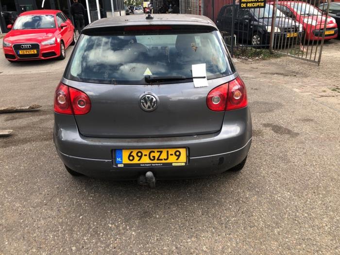 Volkswagen Golf V 1.4 TSI 122 16V Skrotfordon (2008, GRIJS)