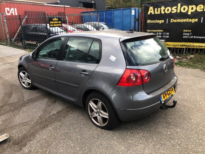 Volkswagen Golf V 1.4 TSI 122 16V Skrotfordon (2008, GRIJS)