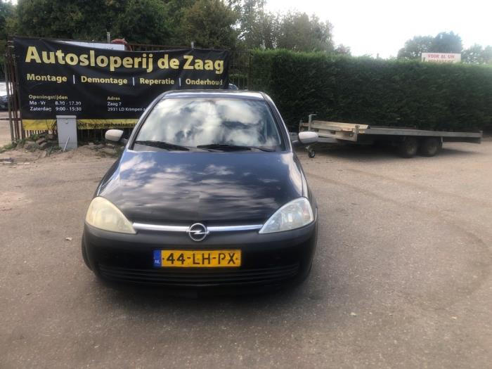 Opel Corsa C 1.2 16V Salvage vehicle (2003, Black)