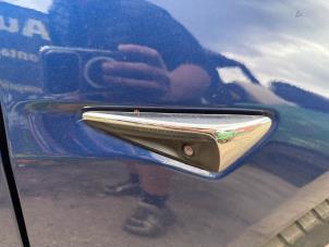 Tesla Model 3 Standard RWD Plus 60 kWh Samochód złomowany (2019, Niebieski)