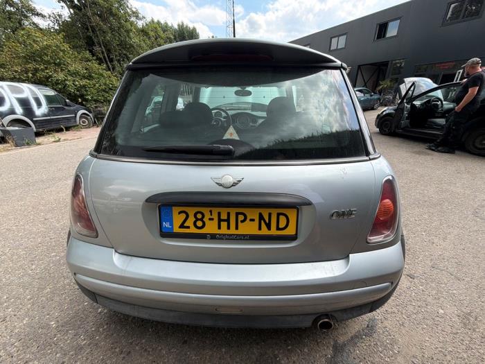 Mini Mini 1.6 16V One Samochód złomowany (2001, Szary)
